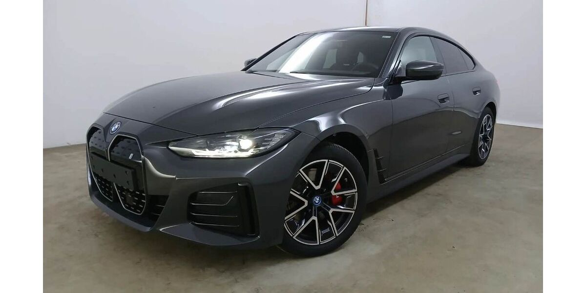 BMW i4 12.970 km 48.880 &euro; Bad Aibling 83043