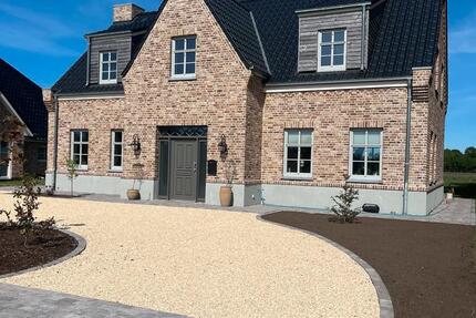 Haus Moormerland - 5 Zimmer, 220 m&sup2;, 799.000&euro; | Angebot:27092851