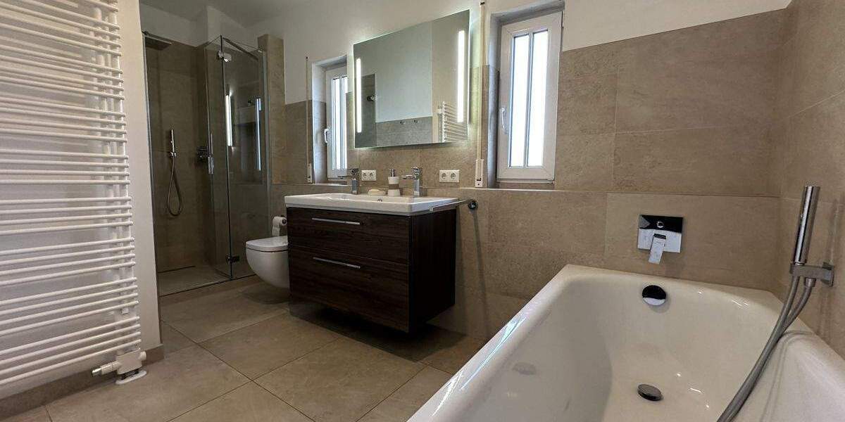 Einfamilienhaus Gräfelfing Lochham - 6 Zimmer, 150 m&sup2;, 3.600&euro; | Angebot:25070947