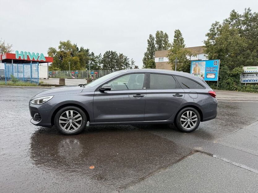 Hyundai i30 114.448 km 10.950 € Raunheim 65479