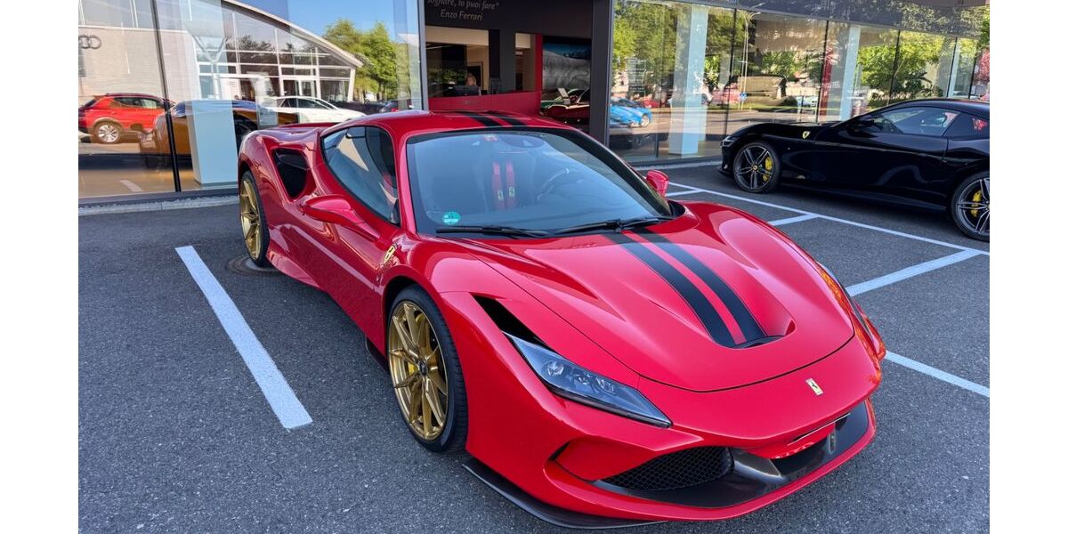 Ferrari F8 11.000 km 317.000 &euro; Gottmadingen 78244