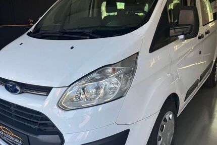 Ford Tourneo Custom 67.000 km 22.000 € Heilbronn 74078