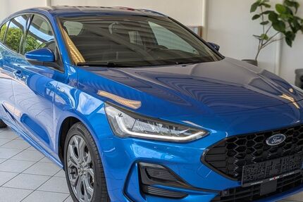 Ford Focus 41.381 km 17.980 &euro; Homberg (Efze) 34576
