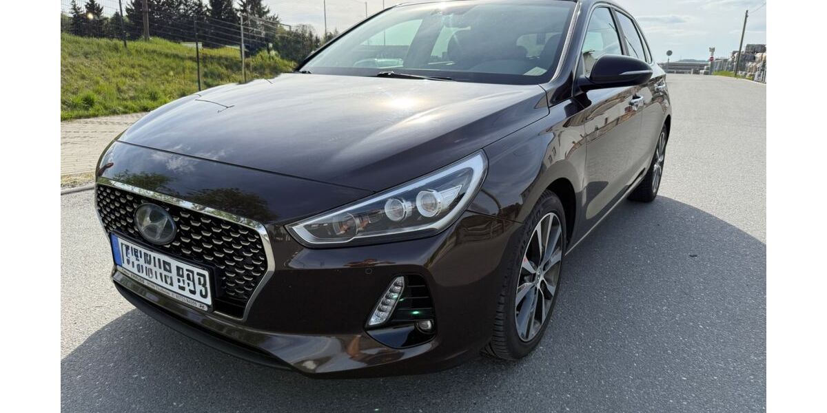 Hyundai i30 118.800 km 11.300 &euro; Gelenau 09423