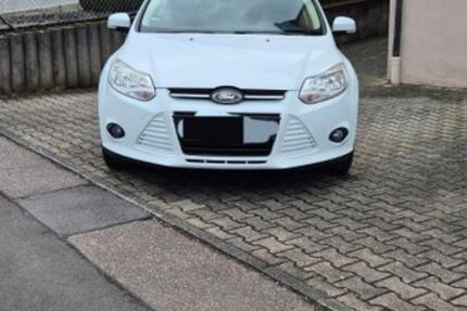 Ford Focus 122.000 km 5.200 &euro; Neuenstadt am Kocher 74196