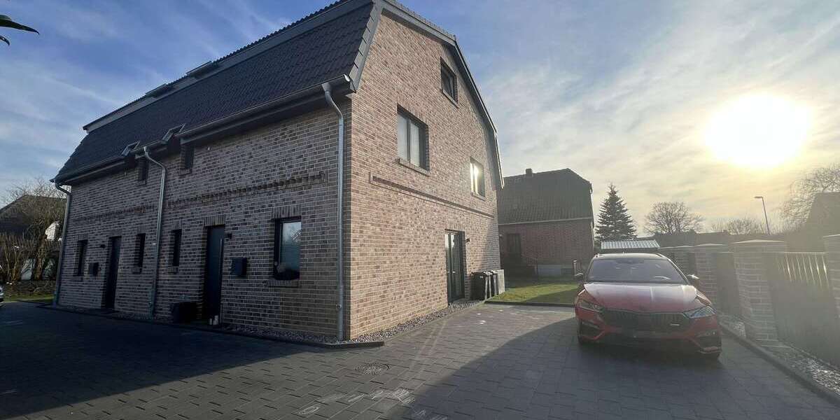 Einfamilienhaus Henstedt-Ulzburg Ulzburg - 5.5 Zimmer, 140 m&sup2;, 1.875&euro; | Angebot:26017978