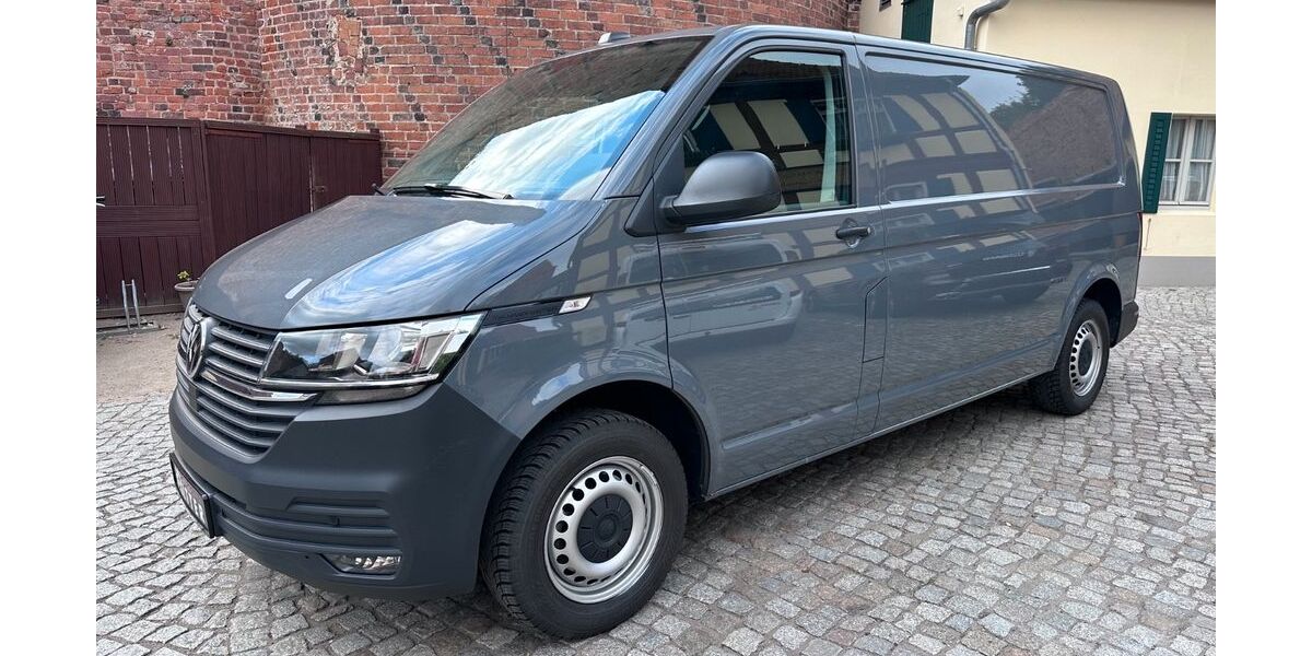 VW T6 Transporter 141.700 km 21.480 &euro; Tangermünde 39590
