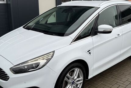 Ford S-Max 127.000 km 14.699 &euro; Breitenworbis 37339