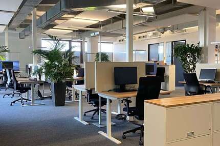 Büro in Bietigheim-Bissingen 7.770 € 707 m² zimmer