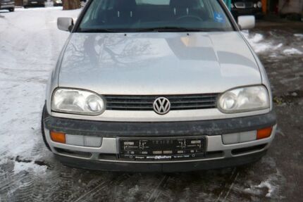 VW Golf 175.300 km 1.950 &euro; Erlangen 91058