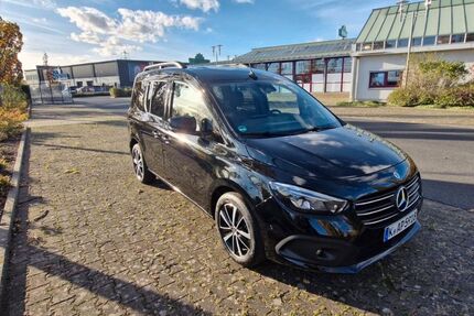 Mercedes-Benz T-Klasse 22.600 km 29.900 € Köln 50935