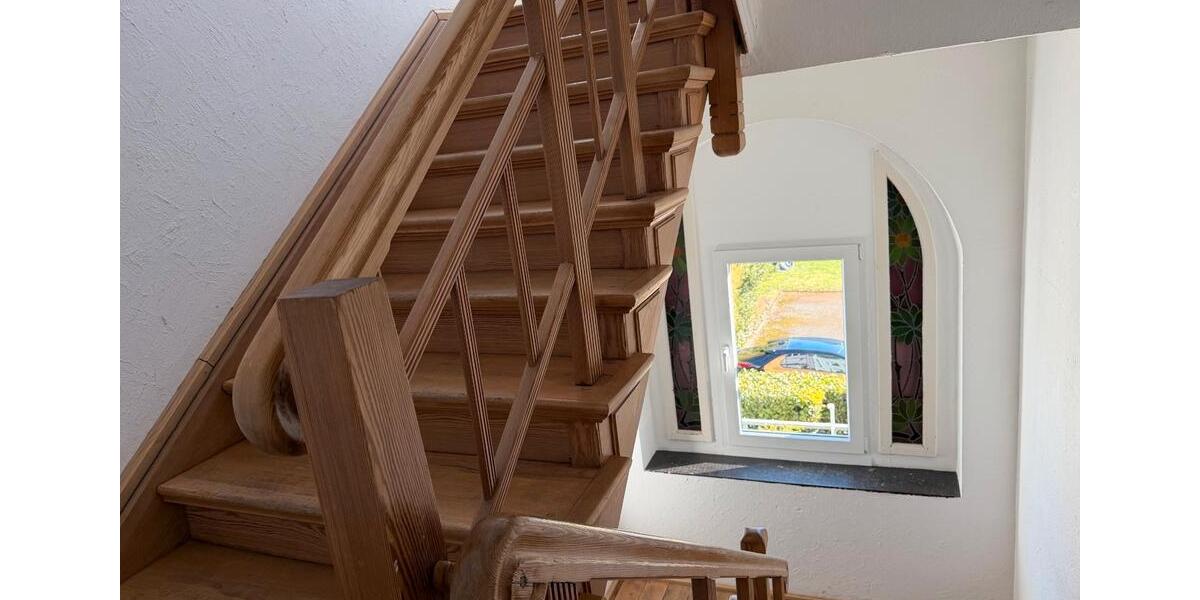 Etagenwohnung Wermelskirchen - 3 Zimmer, 117 m&sup2;, 1.260&euro; | Angebot:26283503