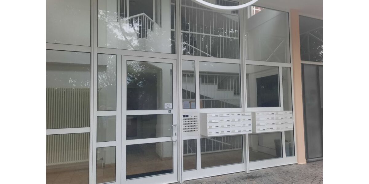 Provisionsfrei* Attraktive 2,5-Zimmer Wohnung mit Balkon und Garage in Taufkirchen - Etagenwohnung Taufkirchen | Angebot:26227931