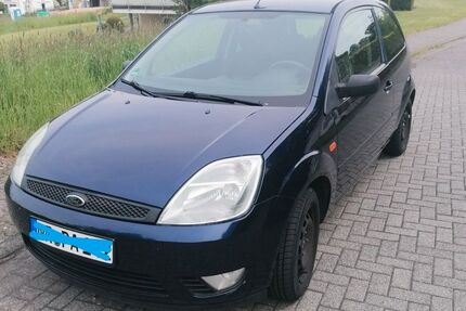 Ford Fiesta 144.000 km 1.680 &euro; Asbach 53567