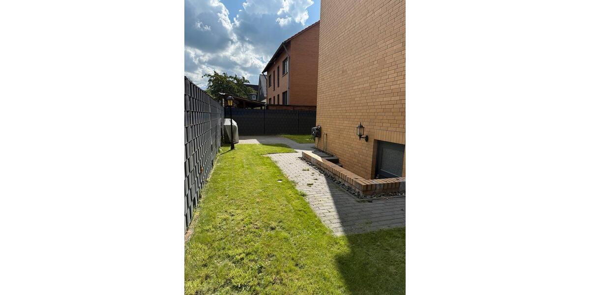 Großzügige Doppelhaushälfte in Isernhagen 160qm 430qm Grundstück 5 zimmer