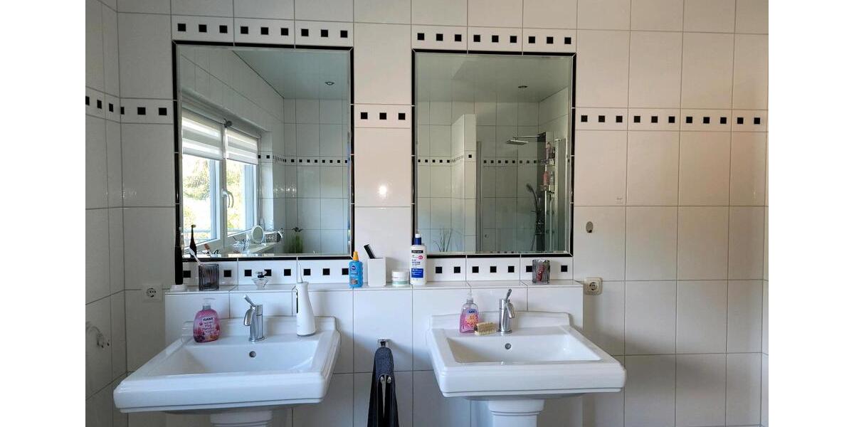 Einfamilienhaus Mettlach - 5 Zimmer, 120 m&sup2;, 370.000&euro; | Angebot:27034074
