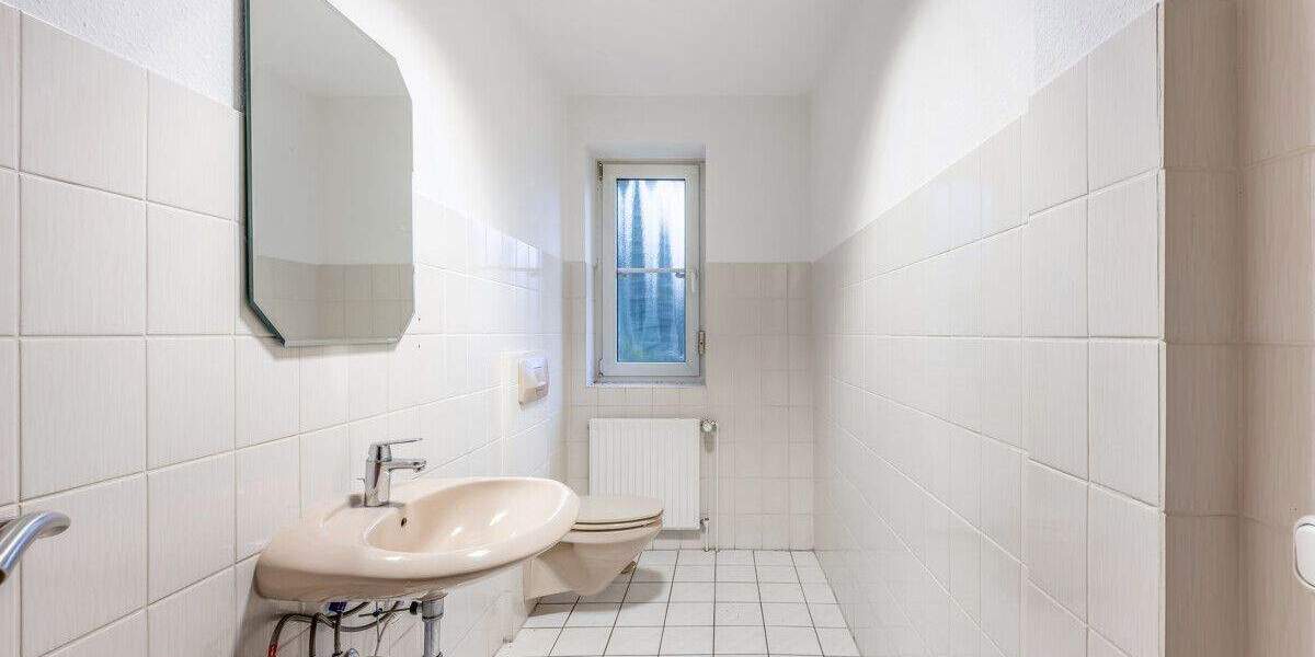 Gewerbeobjekt Lauenburg - 8 Zimmer, 188 m&sup2;, 300.000&euro; | Angebot:25670979