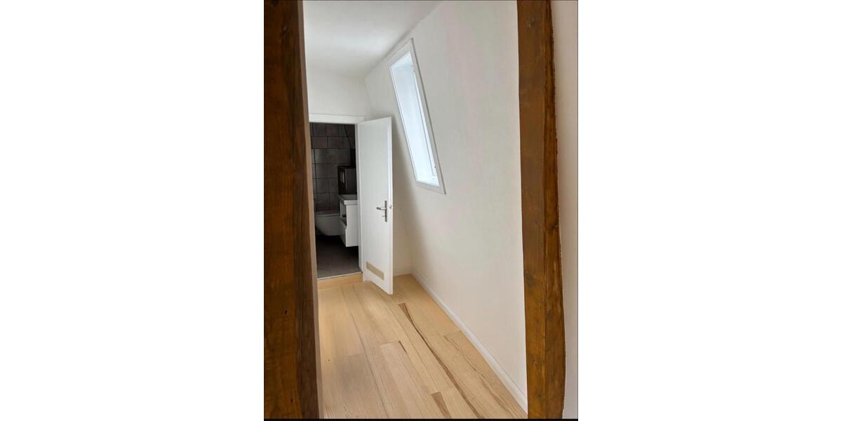 Dachgeschoßwohnung Kevelaer Schravelen - 2.5 Zimmer, 64 m&sup2;, 640&euro; | Angebot:26086829