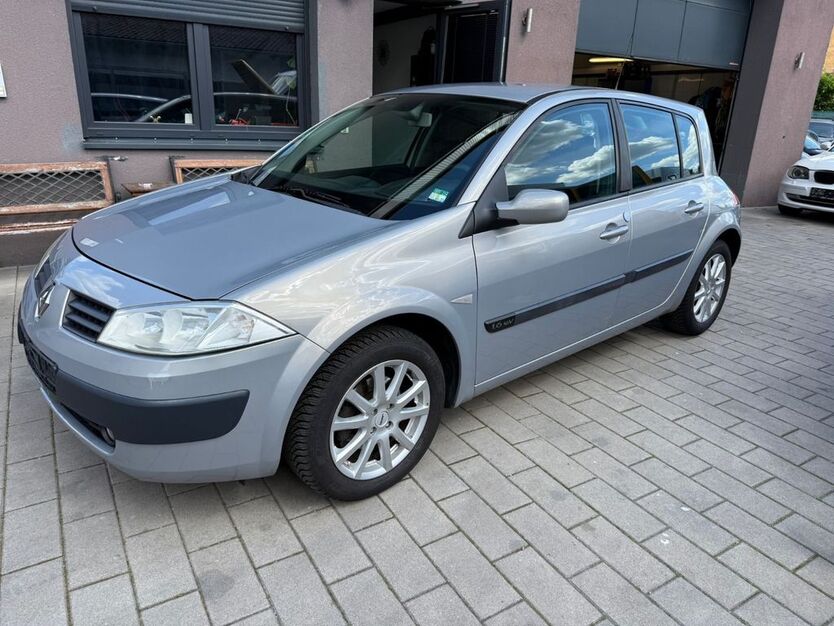 Renault Megane 105.000 km 1.999 € Malsch 76316