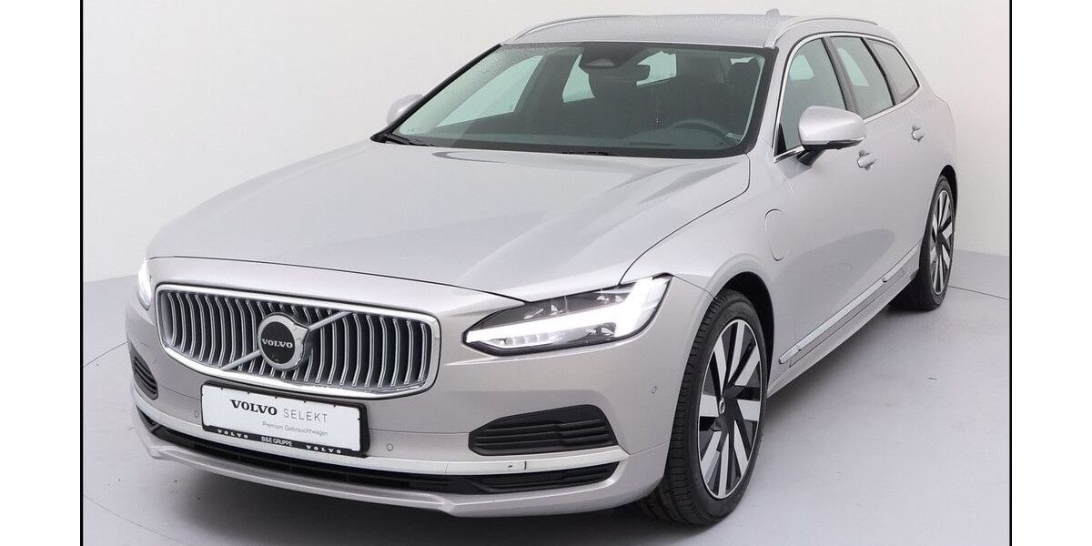 Volvo V90 24.400 km 42.450 &euro; Kiel 24107
