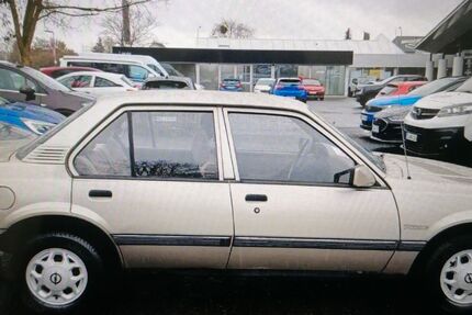 Opel Ascona 77.000 km 4.500 &euro; friedrichsdorf 61381