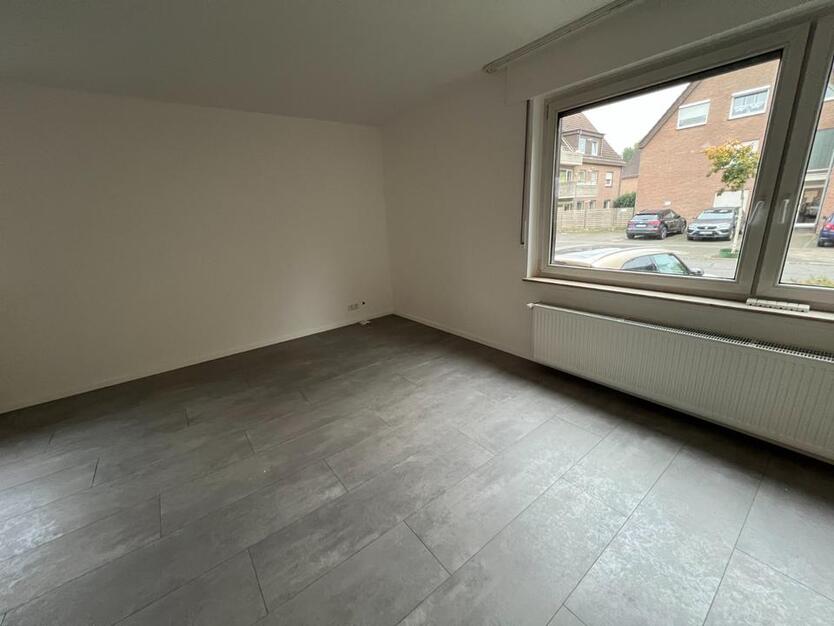 3 Zi, Küche Diele Bad Gäste WC zimmer