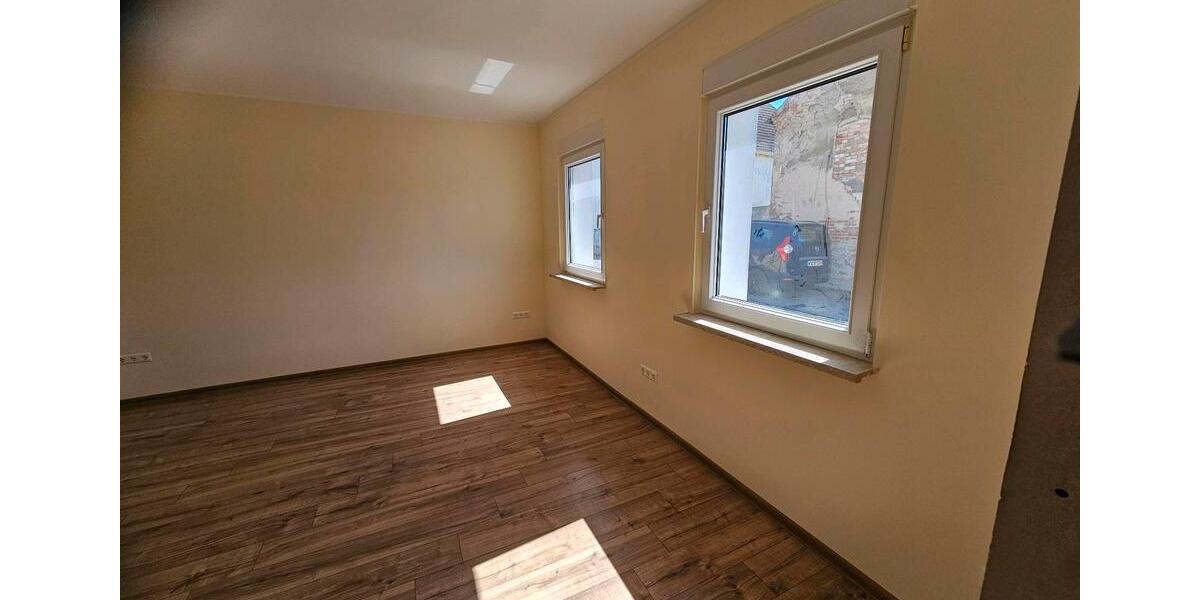 Erdgeschoßwohnung Annaburg - 3 Zimmer, 75 m&sup2;, 690&euro; | Angebot:26394654