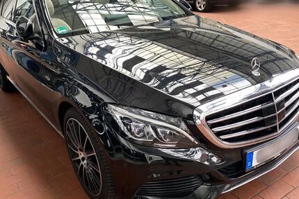 Mercedes-Benz C 250 153.000 km 18.000 &euro; Berlin 12057