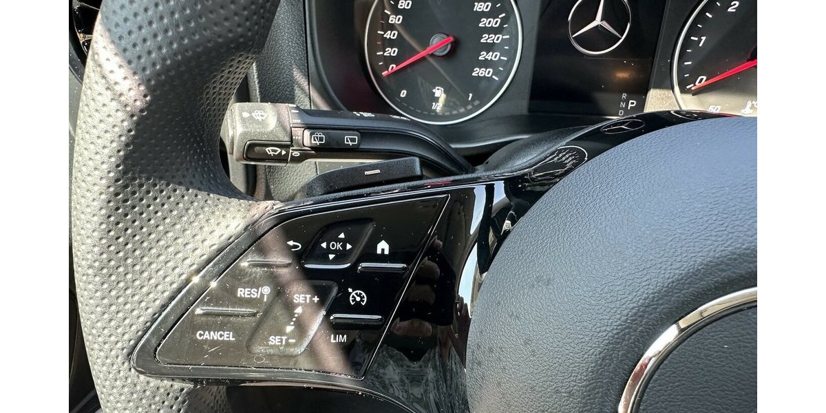Mercedes-Benz Vito Tourer 116 CDI RWD extralang PRO 2,5 to AHK 11.364 km 49.861 &euro; Mainz 55122