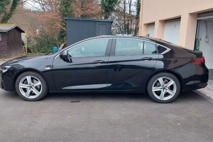 Opel Insignia 60.000 km 17.900 &euro; Gummersbach 51647