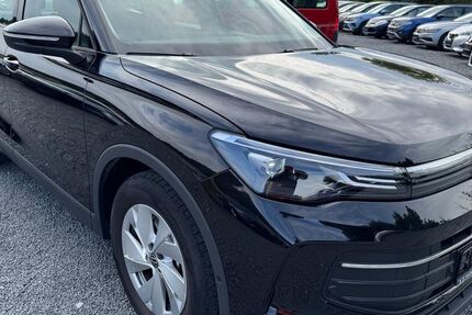VW Tiguan 16.152 km 34.769 € Boxberg 97944