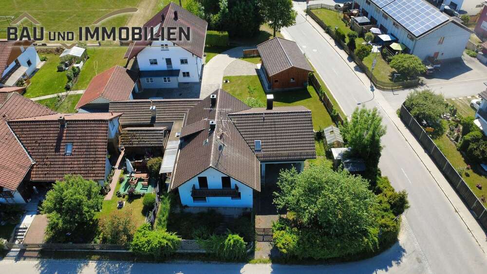 Einfamilienhaus Obermünchsdorf Obermünchsdorf - 8 Zimmer, 168 m&sup2;, 315.000&euro; | Angebot:26712893