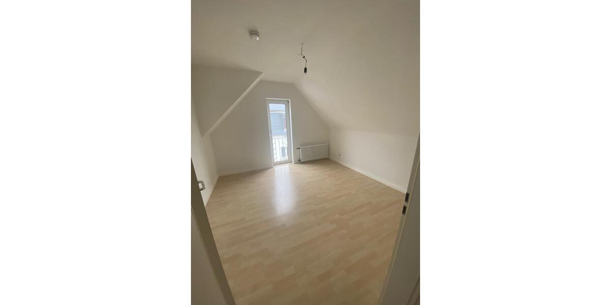 Etagenwohnung Bad Nauheim - 2 Zimmer, 65 m&sup2;, 244.000&euro; | Angebot:25414013