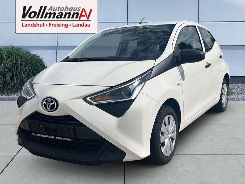 Aygo (X)