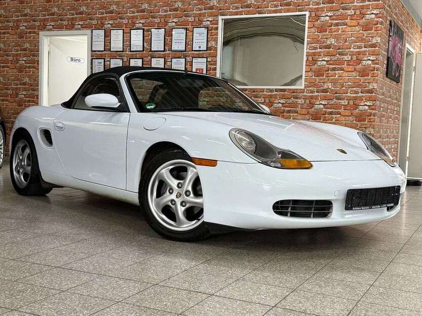 Porsche Boxster 183.000 km 12.880 € Uttenhofen bei Schwäbisch Hall 74538