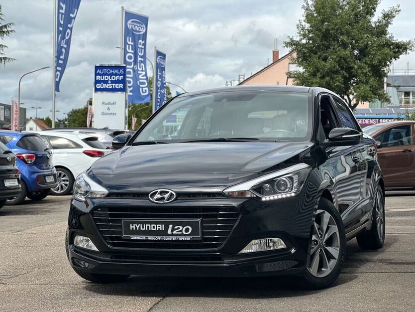i20