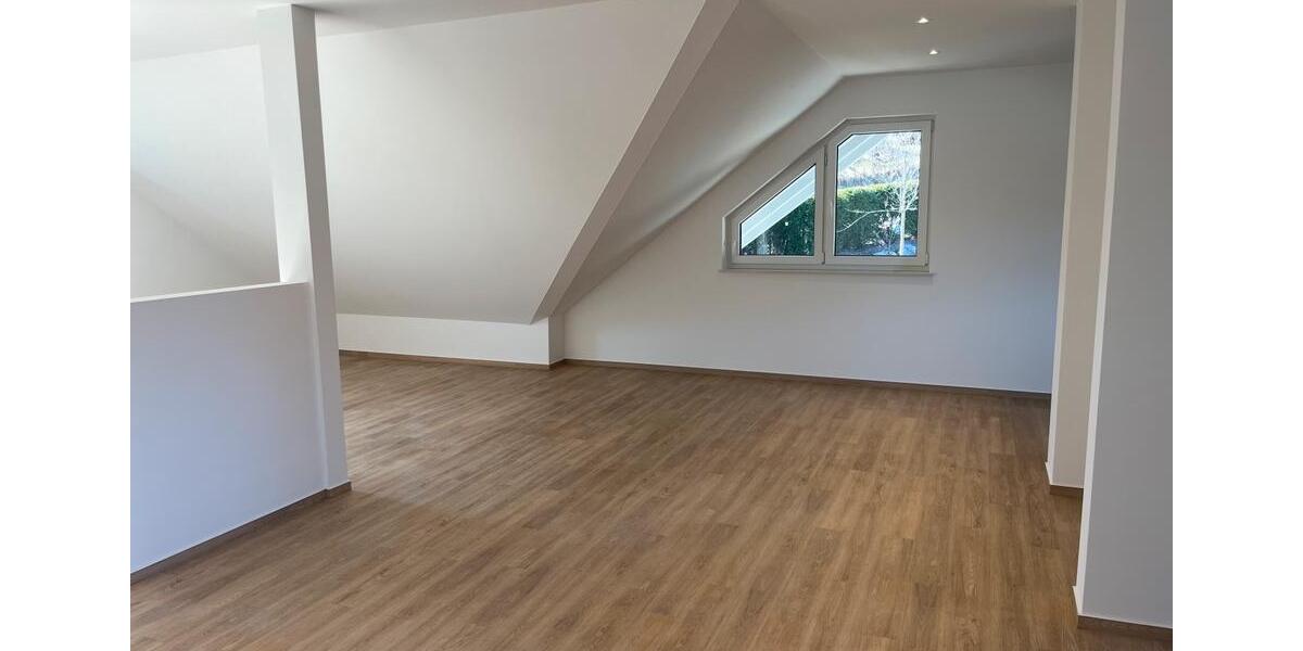 Etagenwohnung Heilbad Heiligenstadt - 4 Zimmer, 113 m&sup2;, 1.050&euro; | Angebot:25294461