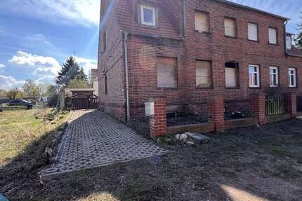 Haus Tangermünde - 5 Zimmer, 141 m&sup2;, 84.000&euro; | Angebot:26291538