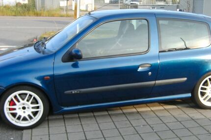 Renault Clio 189.000 km 7.950 € Aschaffenburg 63743