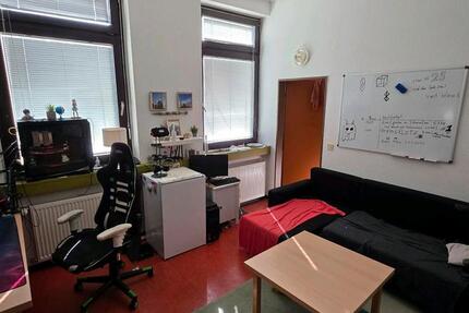 WG-Zimmer für Azubis und Studenten 275€ Warm