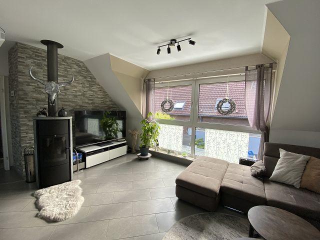 Dachgeschoßwohnung Moers Rheinkamp - 3 Zimmer, 89 m&sup2;, 288.000&euro; | Angebot:27068455