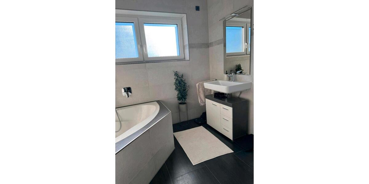Maisonettenwohnung Bedburg-Hau Hau - 3 Zimmer, 85 m&sup2;, 335.000&euro; | Angebot:26020591