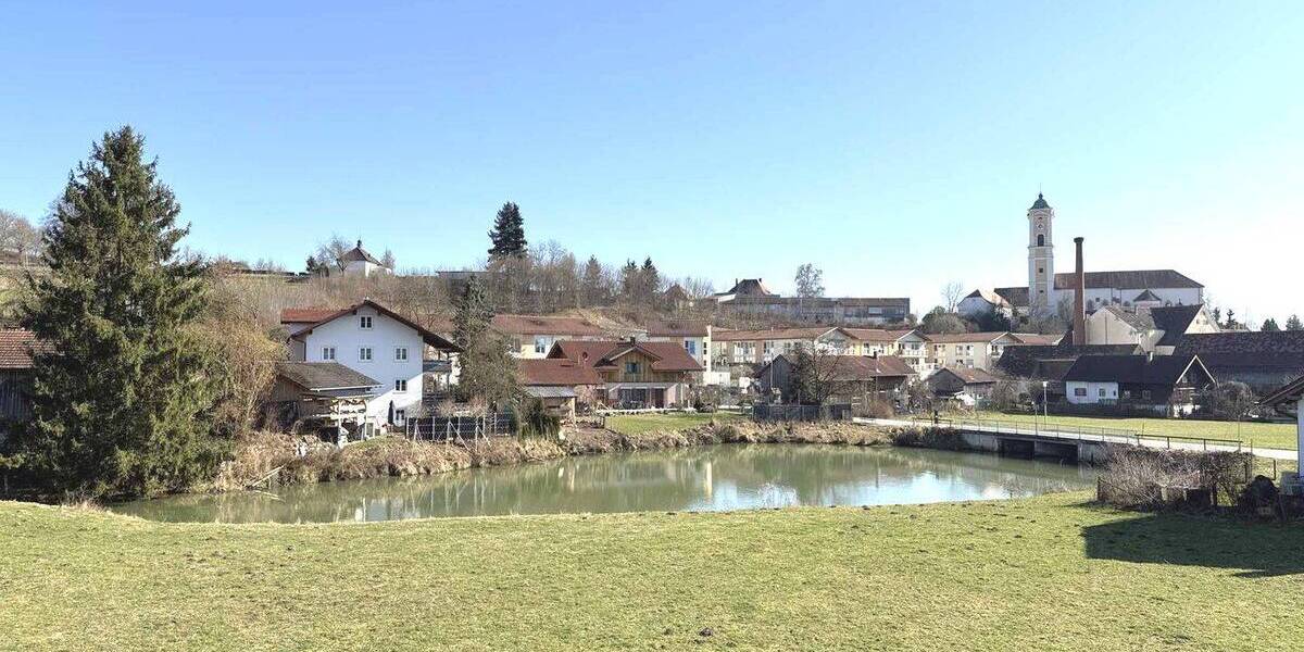 Etagenwohnung Bad Birnbach Asenham - 4 Zimmer, 100 m&sup2;, 310.000&euro; | Angebot:25971769