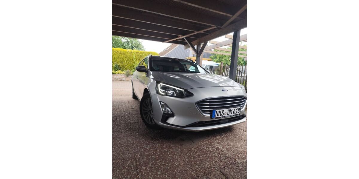 Ford Focus 61.000 km 19.800 &euro; Neumünster 24539