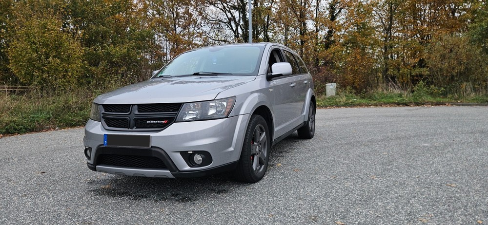 Dodge Journey 91.000 km 15.500 € Elmshorn 25335
