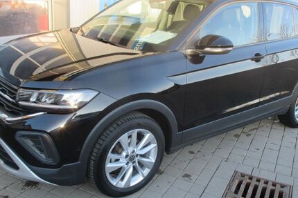VW T-Cross 27.000 km 25.990 &euro; Dombühl 91601