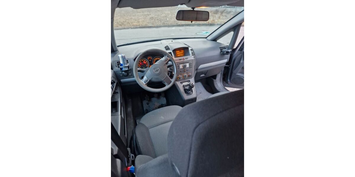 Opel Zafira 244.000 km 1.650 &euro; Neufahrn 85375