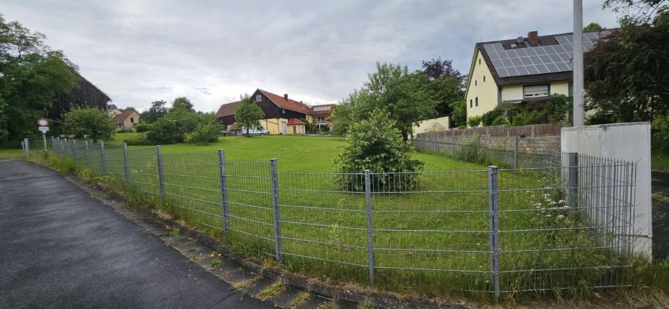 Einfamilienhaus Königstein - 9 Zimmer, 274 m&sup2;, 490.000&euro; | Angebot:26905694
