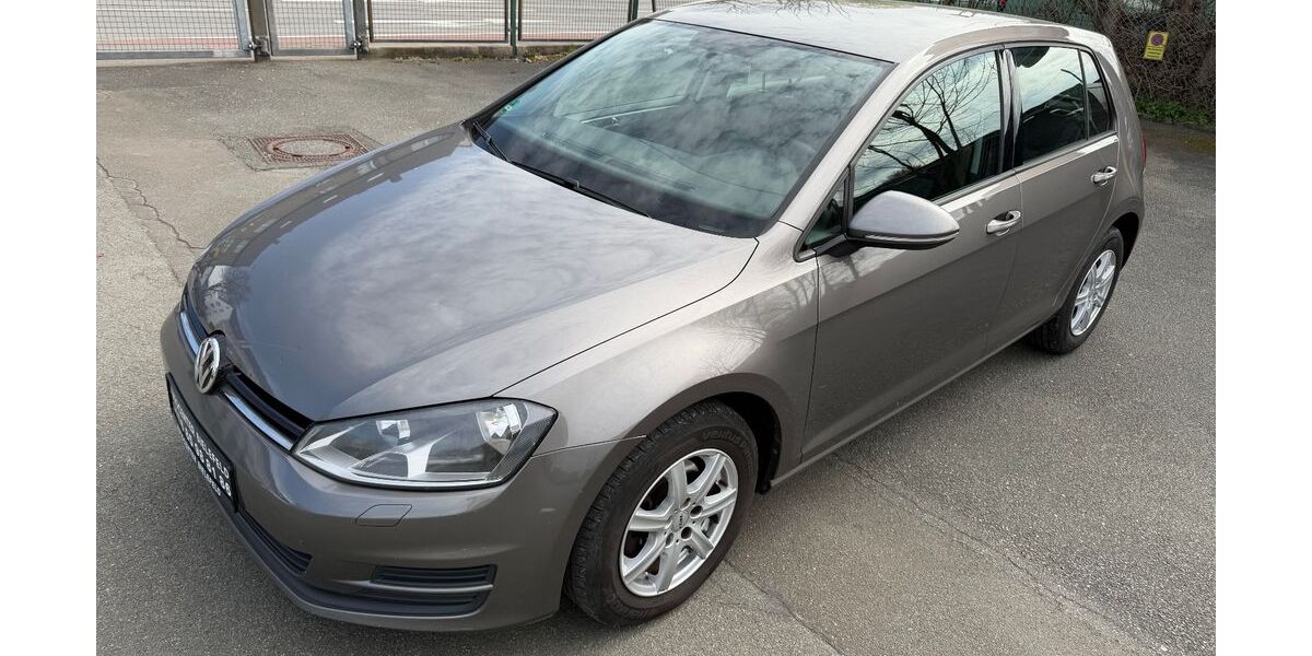 VW Golf 186.200 km 7.399 &euro; Bielefeld 33607