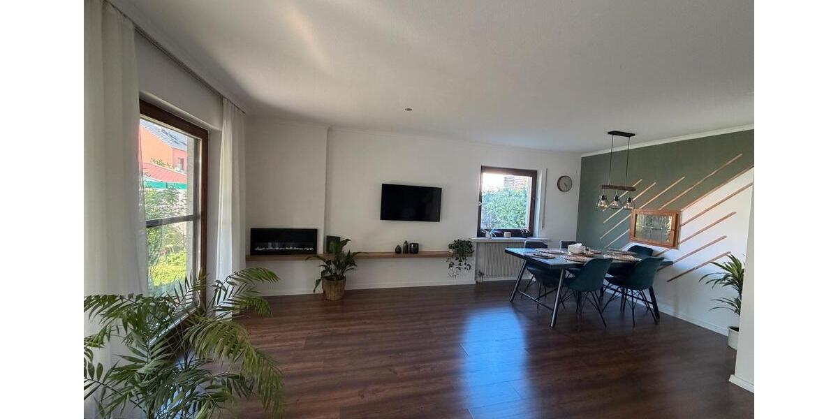 Reihenhaus Nürnberg Gaismannshof - 6 Zimmer, 120 m&sup2;, 2.300&euro; | Angebot:26408424